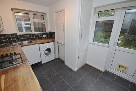 2 bedroom flat for sale - Rookwood Gardens, North Chingford, London. E4 6DY