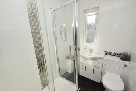 33 Freeland Drive, Glasgow, G53 6PG