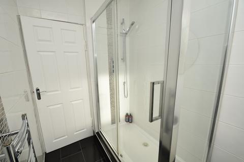 33 Freeland Drive, Glasgow, G53 6PG
