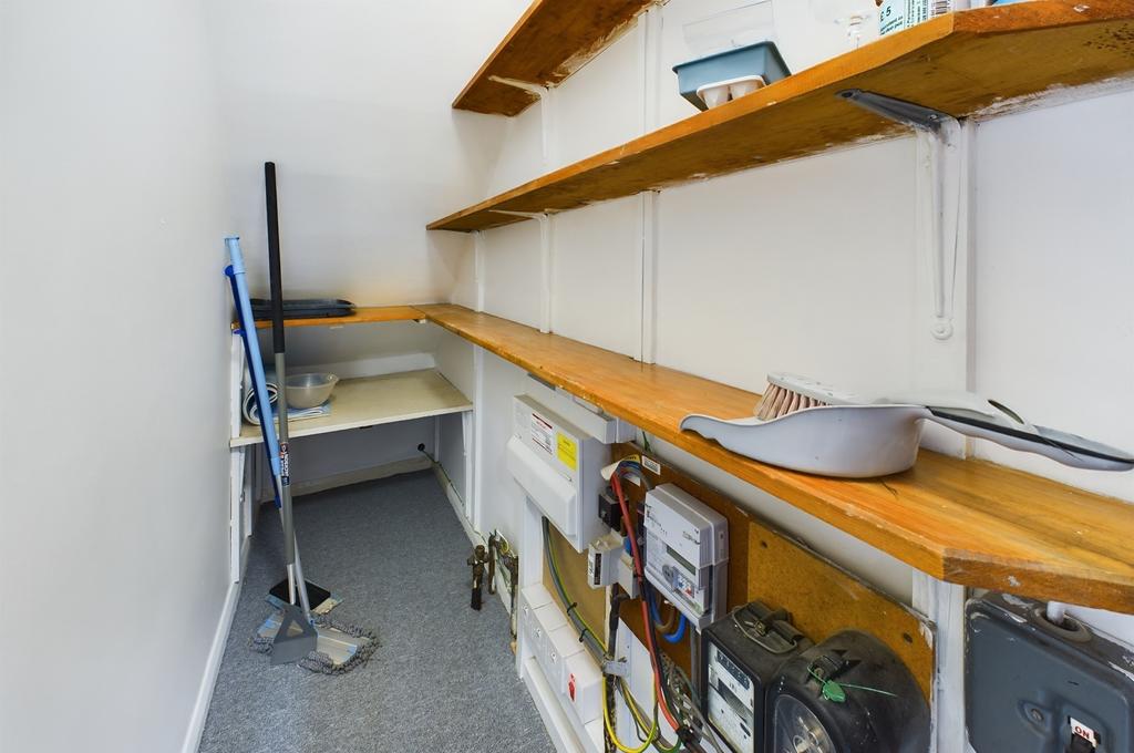 Cam02545 g0 pr0239 still008