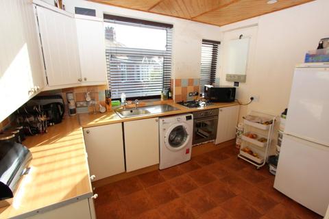 2 bedroom apartment for sale - Closefield Grove, Monkseaton, Whitley Bay, Tyne & Wear, NE25