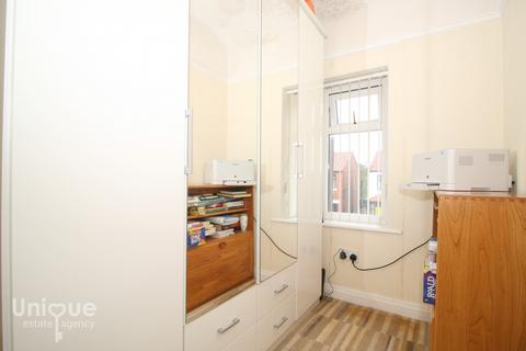 30 Denstone Avenue, Blackpool, FY2 0JA