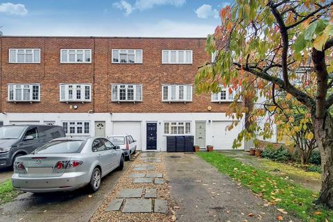 3 bedroom terraced house for sale - Occupation Lane, Shooters Hill, London, SE18