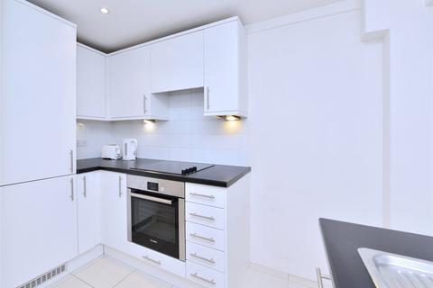 2 bedroom apartment to rent, Fulham Road, London, SW3