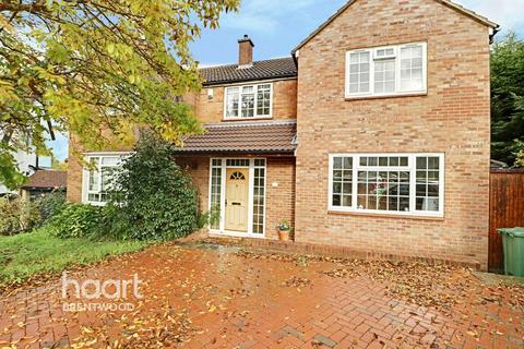 12 Weald Close, Brentwood, CM14 4QU
