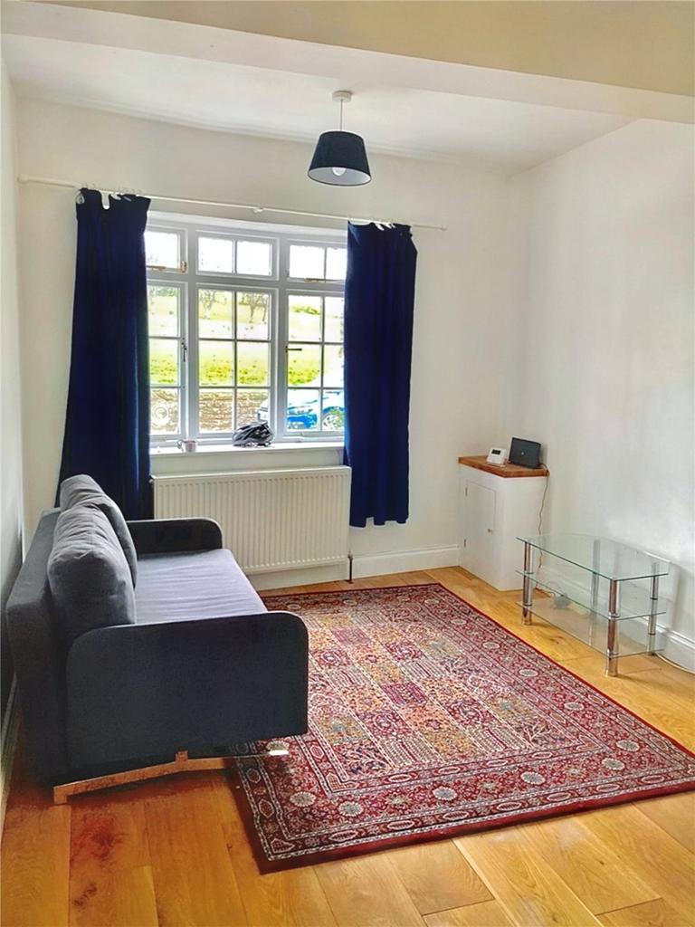 Hill Avenue, Victoria Park, BRISTOL, BS3 2 bed apartment £280,000