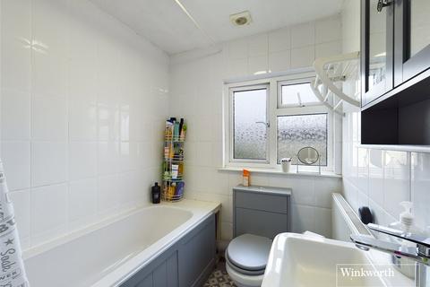 11 Bede Walk, Reading, RG2 7UE