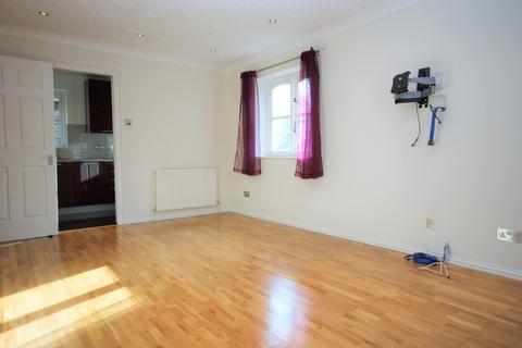2 bedroom apartment to rent - Uxbridge Road, Pinner