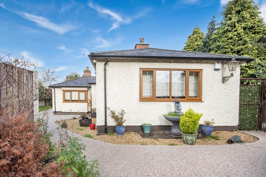 Newcastle Avenue, Worksop 3 bed semidetached bungalow for sale £250,000