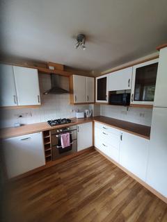 4 bedroom townhouse to rent, Lister Close, Exeter