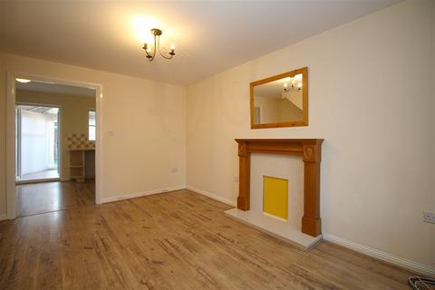 2 bedroom semi-detached house to rent, Orchard Close, Shepshed, LE12
