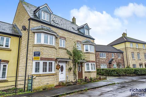 3 bedroom semi-detached house for sale - Dione Crescent, Oakhurst, Swindon, Wiltshire, SN25