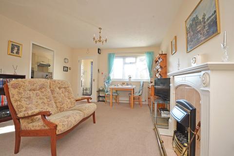 2 bedroom ground floor flat for sale - Felpham Road, Bognor Regis