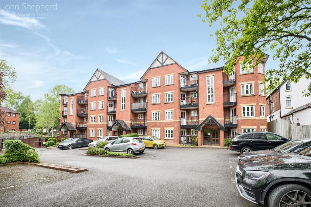 Hagley Road, Birmingham, B17 2 bed flat for sale £160,000