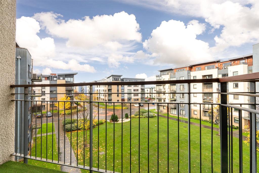 Rear Facing Balcony