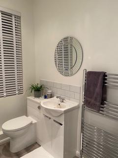 172 Flaxton Road, London, SE18 2JZ