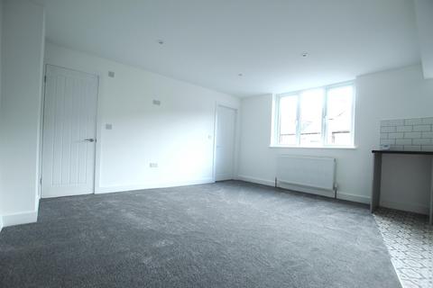 2 bedroom apartment to rent, King Street, Morley, LS27