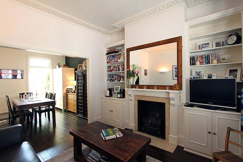 1 bedroom flat for sale - Freke Road, Battersea, London, SW11