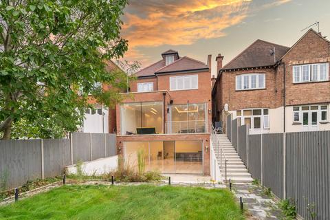 5 bedroom detached house to rent - Teignmouth Road, Mapesbury Estate, London, NW2