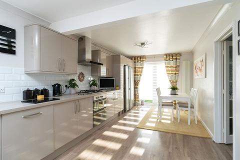 2 Baxter Gardens, Spalding, PE11 3YL