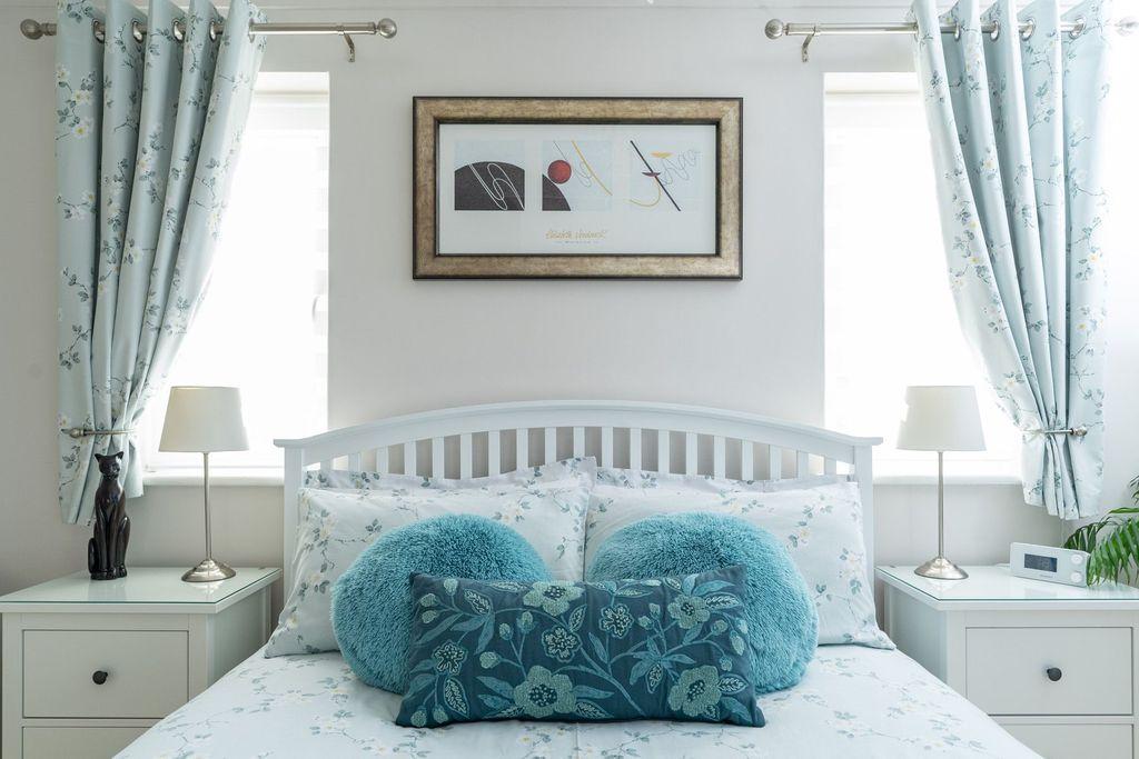 Bedroom 1 (Double)