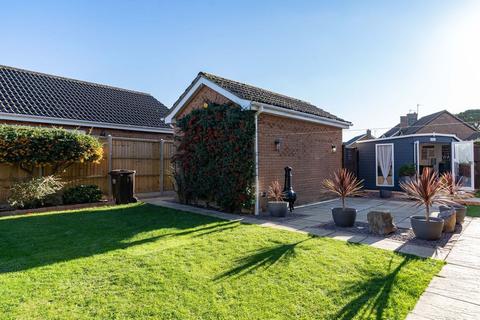 2 Baxter Gardens, Spalding, PE11 3YL