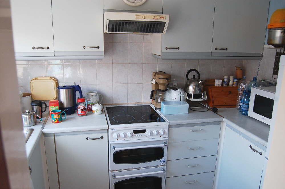 Pumphreys Road, Charlton Kings... 2 bed apartment £700 pcm (£162 pw)
