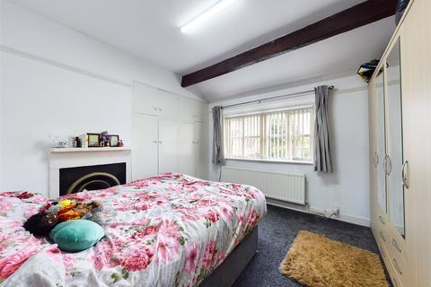 276 Cemetery Road, Bradford, BD7 2PY
