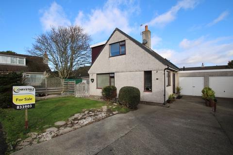 5 bedroom detached bungalow for sale - 46 Ballahane Close, Port Erin, IM9 6EH