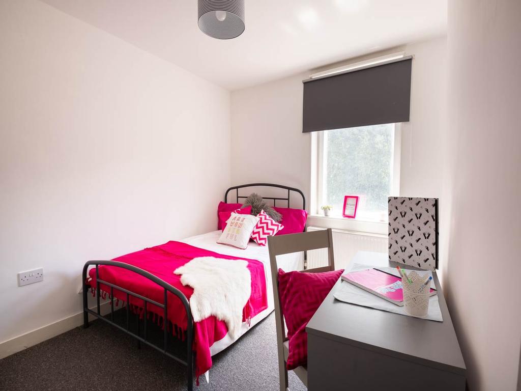 North Lane, Canterbury, Kent 4 bed house £539 pcm (£124 pw)