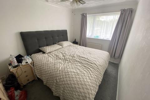 3 bedroom detached bungalow to rent, Coxs Green, Sandown