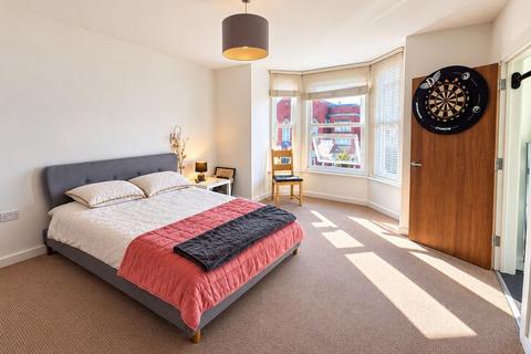 Studio to rent, Devonshire Avenue, Southsea