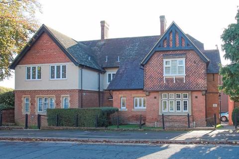 1 bedroom retirement property for sale, Fircroft, Hightown Road, Banbury