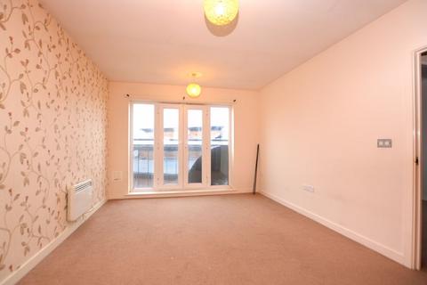 2 bedroom apartment for sale, Aspects Court, Slough