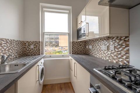 2 bedroom flat to rent - Fassett Road, Kingston, Kingston upon Thames, KT1