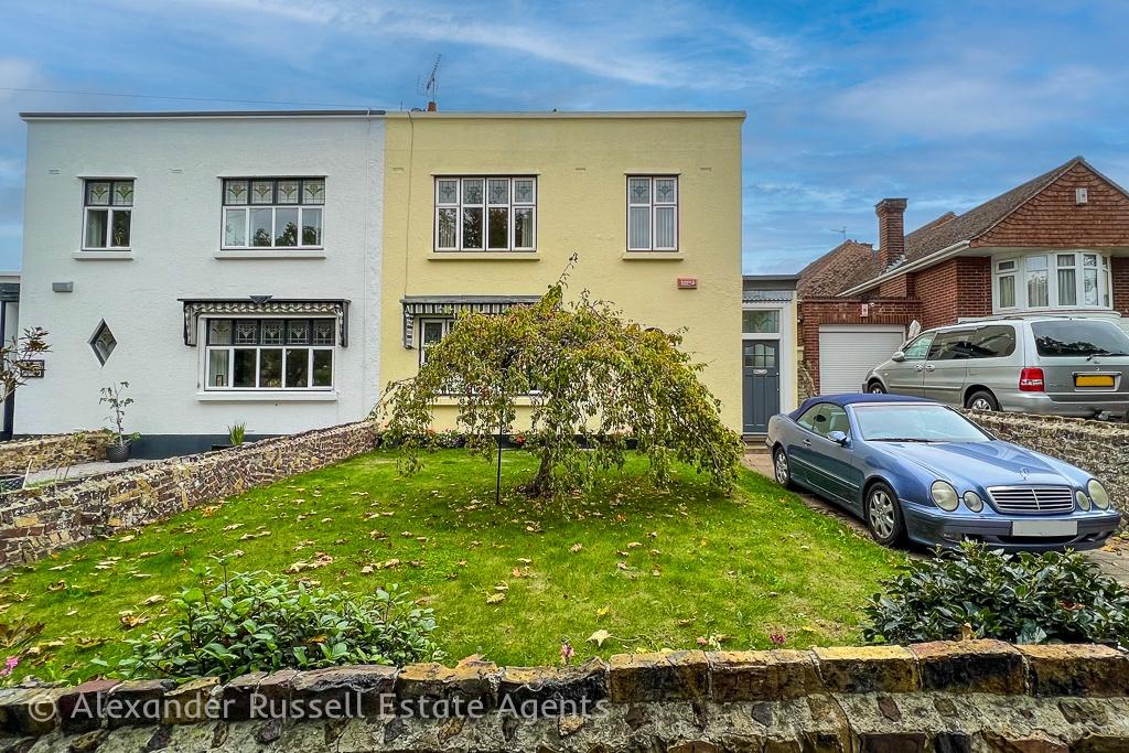 London Road, Ramsgate, CT11 4 bed semidetached house £575,000