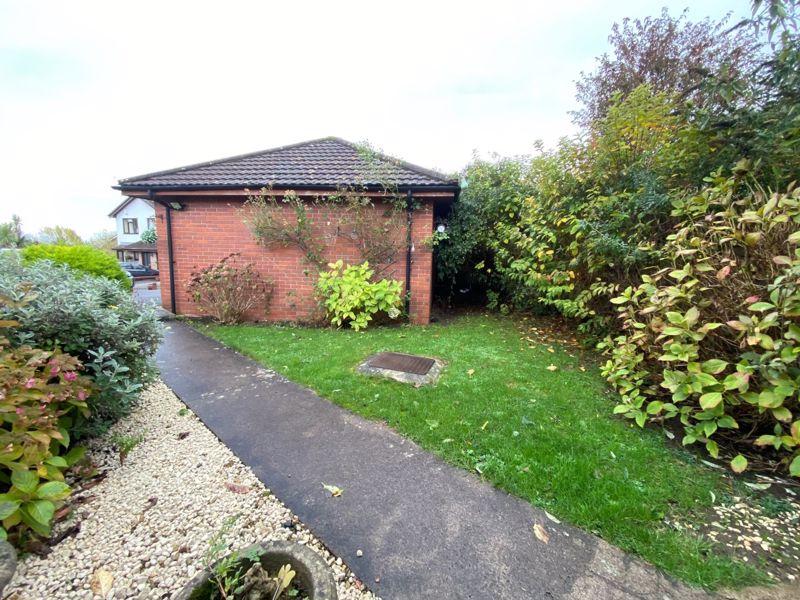 Cook Road, Barry 2 bed detached bungalow £225,000