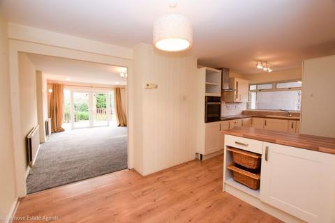 4 bedroom terraced house to rent, Whitbarrow Road, Lymm, WA13