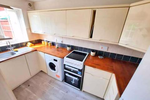 47 Ruscombe Way, Feltham, TW14 9NY