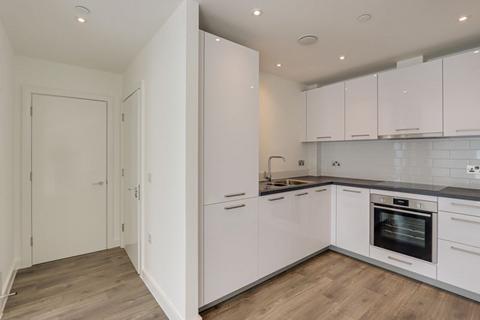 1 bedroom apartment to rent, Wellington Road,