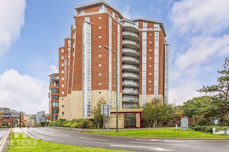Richmond Gate, Richmond Hill Drive, Bournemouth, BH2 2 bed apartment