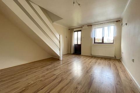24 Bishop Crescent, Shepton Mallet, BA4 5XX