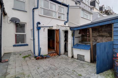 9 Burrow Road, Ilfracombe, EX34 8JD