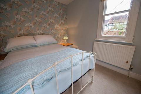 2 bedroom apartment to rent, First Floor, 31 The Homend, Ledbury, Herefordshire, HR8 1BN