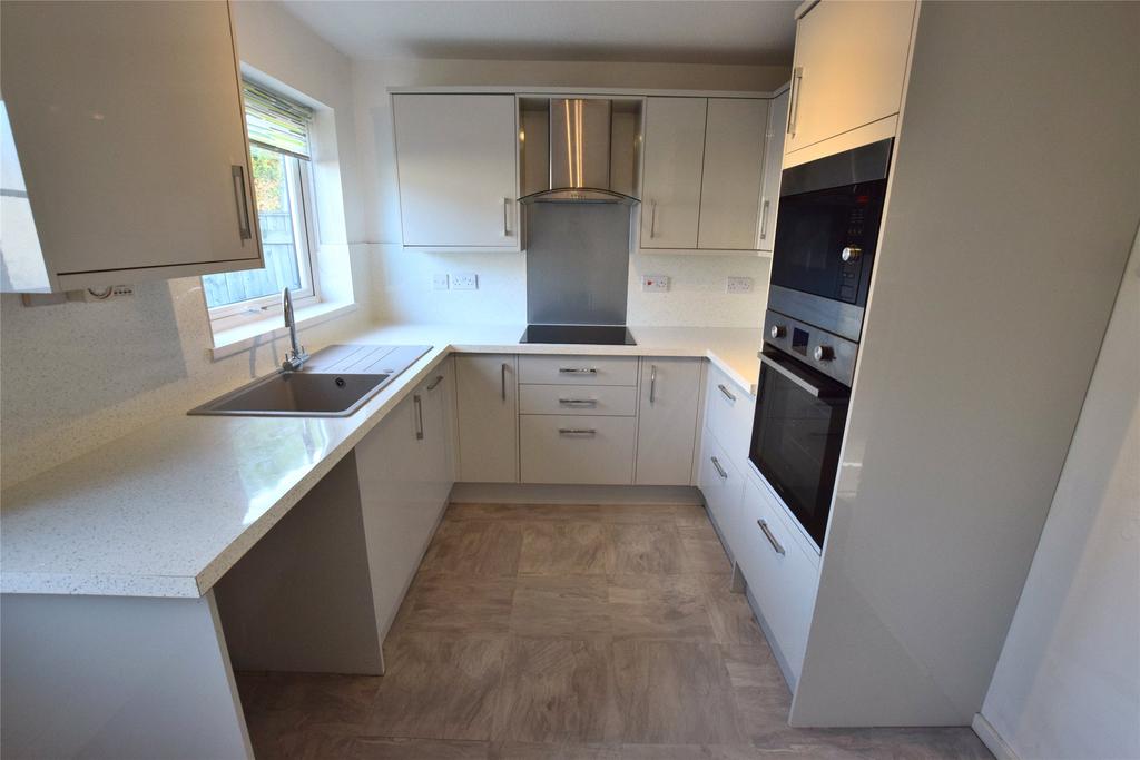 Conway Square, Gateshead, NE9 2 bed end of terrace house £795 pcm (£