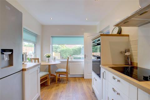 4 Hinton Avenue, Alvechurch, Birmingham, B48 7LY