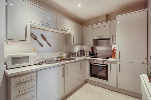 Apartment 3, Gainsborough House, 44 Bath Road, Cheltenham, GL53 7HW
