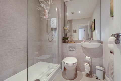 Apartment 3, Gainsborough House, 44 Bath Road, Cheltenham, GL53 7HW
