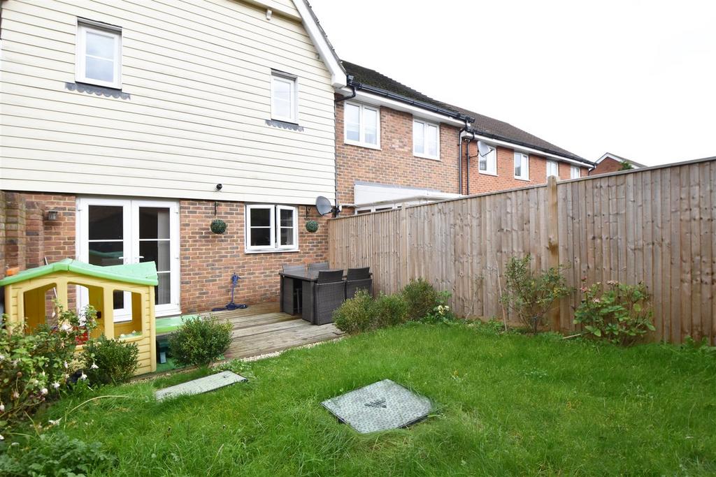 Ore Valley Road, Hastings 3 bed semidetached house £325,000