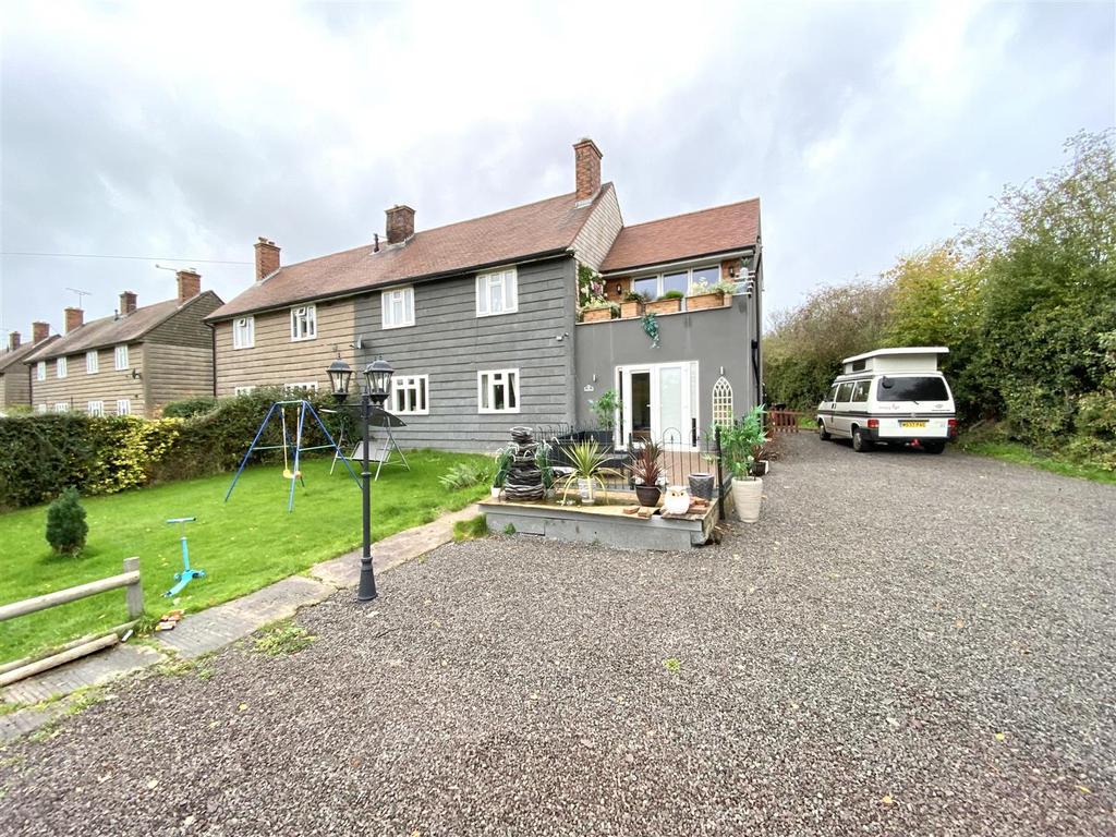 Pelham Road, Upton Magna, Shrewsbury 3 bed semidetached house £250,000